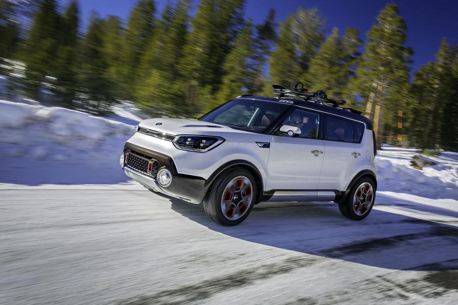 Kia Trailster e-AWD Concept 2015 года  (фото 9 из 25)